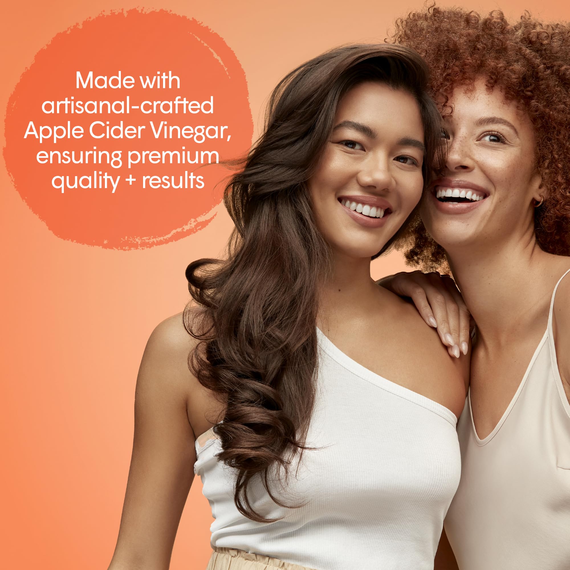 dpHUE rinse applied on wet hair showing cleansing action and refreshed appearance