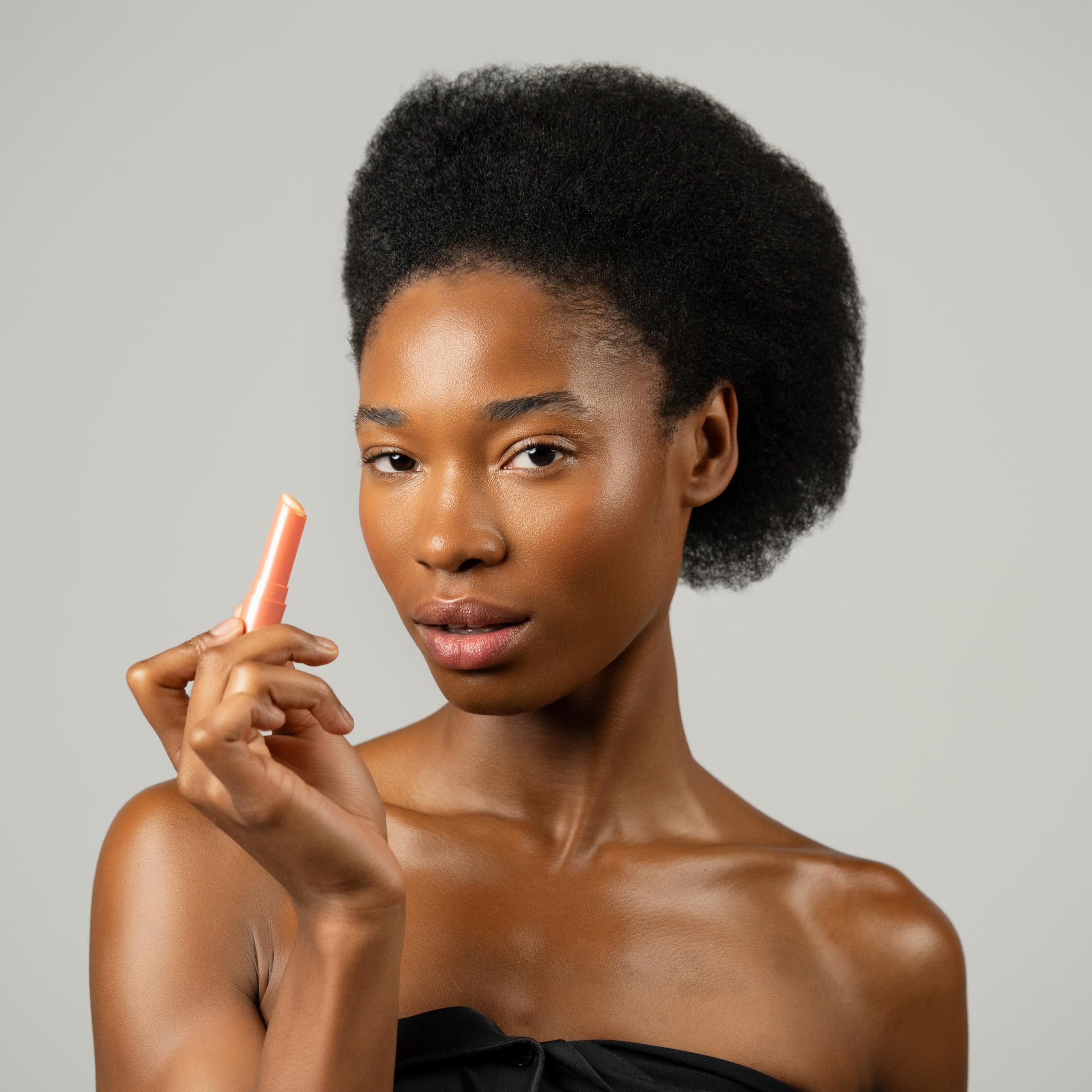 Dr. PAWPAW ORIGINAL BALM texture close-up showing smooth hydrating finish