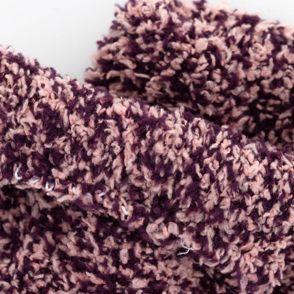 Dr. Scholl's gripper sole detail showing traction to prevent slips