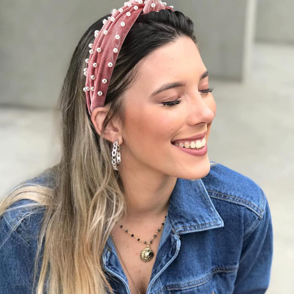 DRESHOW neatly gift-wrapped headband set ready for giving