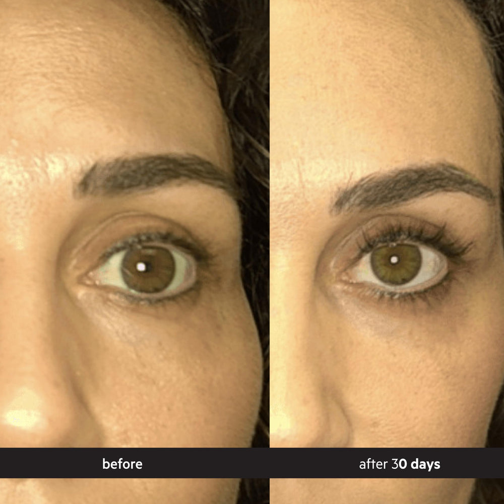 DS Laboratories Spectral.LASH applied along upper lash line for neat coverage