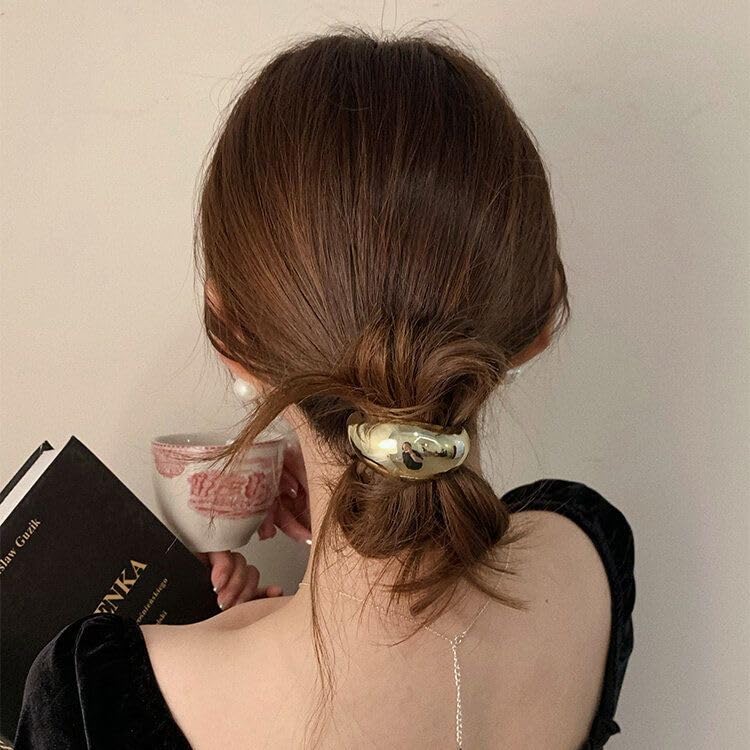 Duleylv close-up of geometric metal cuff highlighting smooth edges for gentle wear
