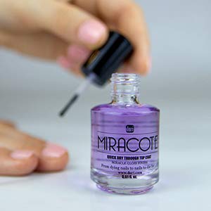 duri used in salon setting portraying professional results and glossy nails