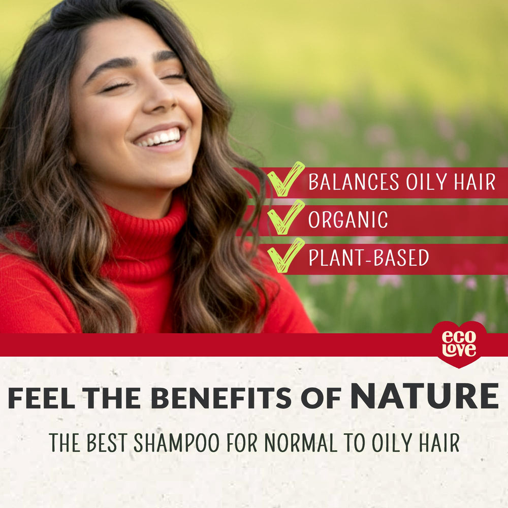 ecoLove shampoo lather texture demonstrating gentle cleansing
