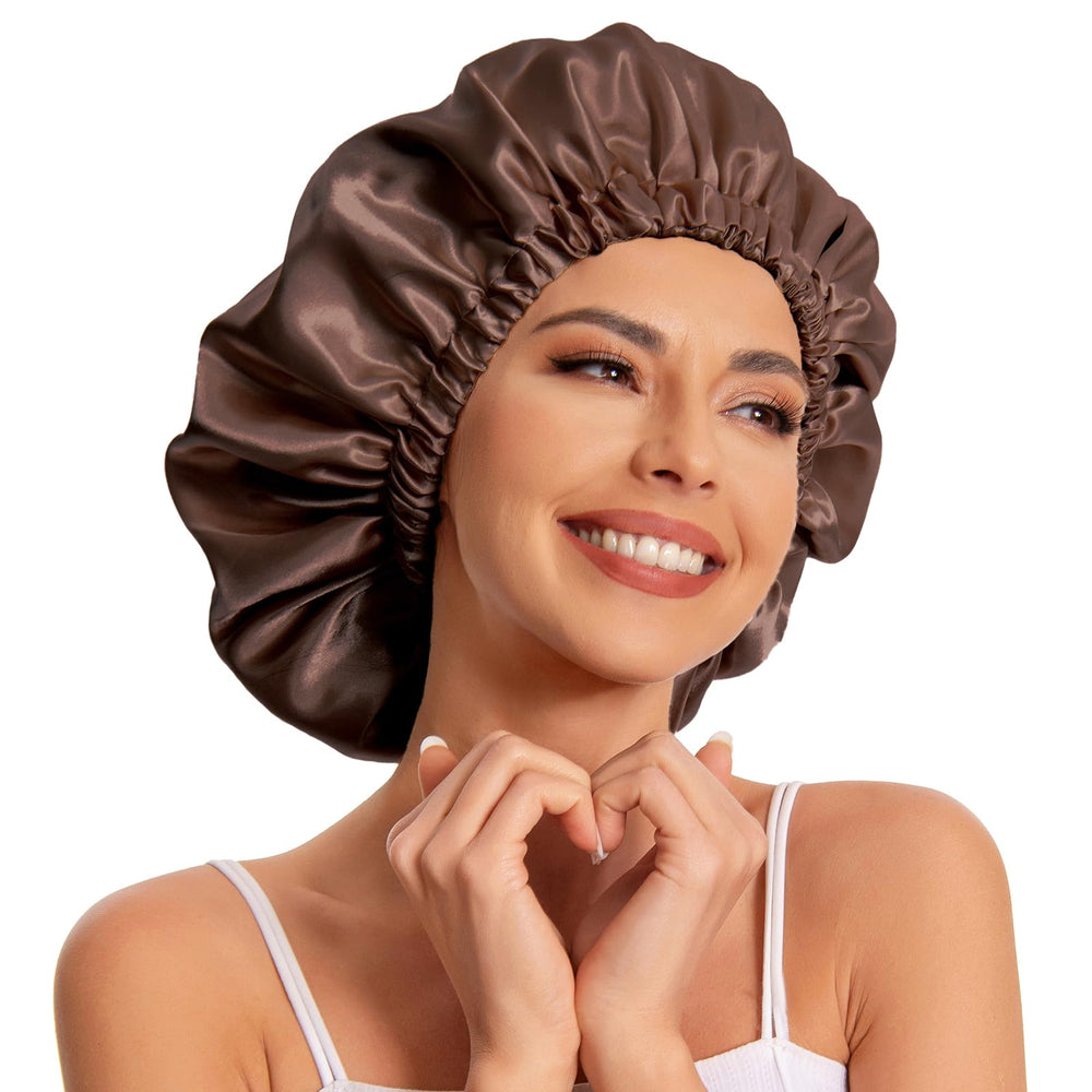 Edoneery bonnet worn by woman with curly hair preserving curl shape