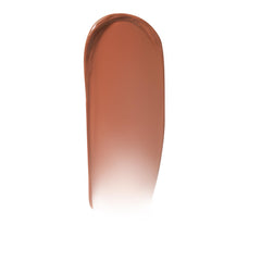 e.l.f. Pout Clout close-up of product tip and glossy texture for smooth, non-sticky finish