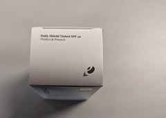 Epionce ingredient label close-up showing mineral actives benefit