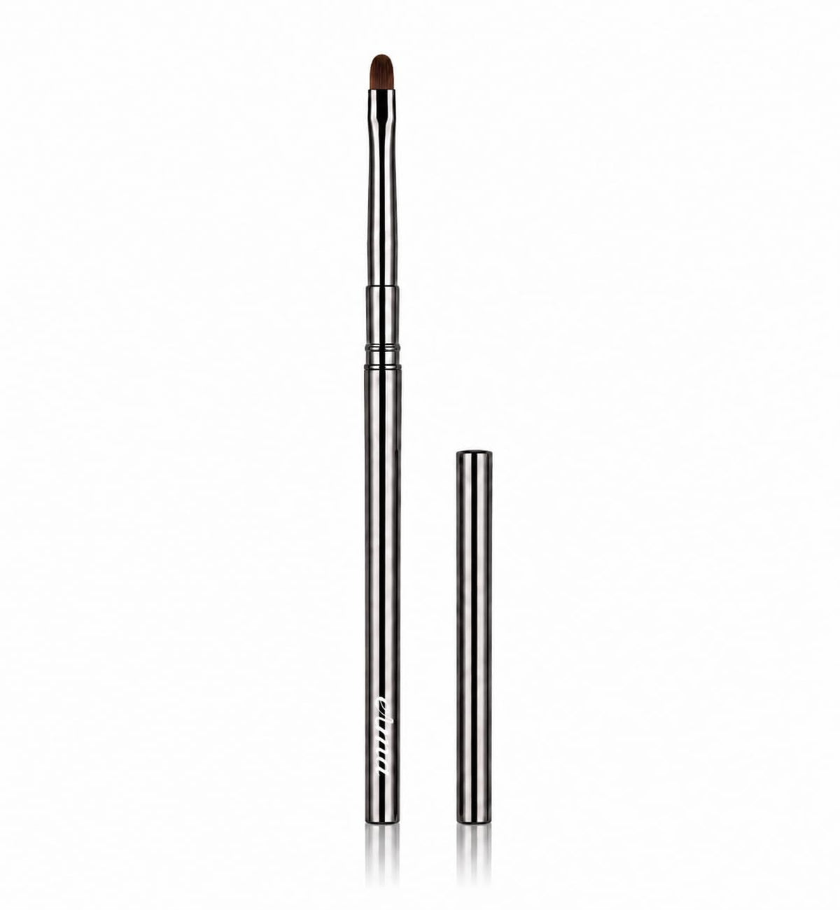 Erma builder gel brush front view showing oval head and balanced handle for precise control