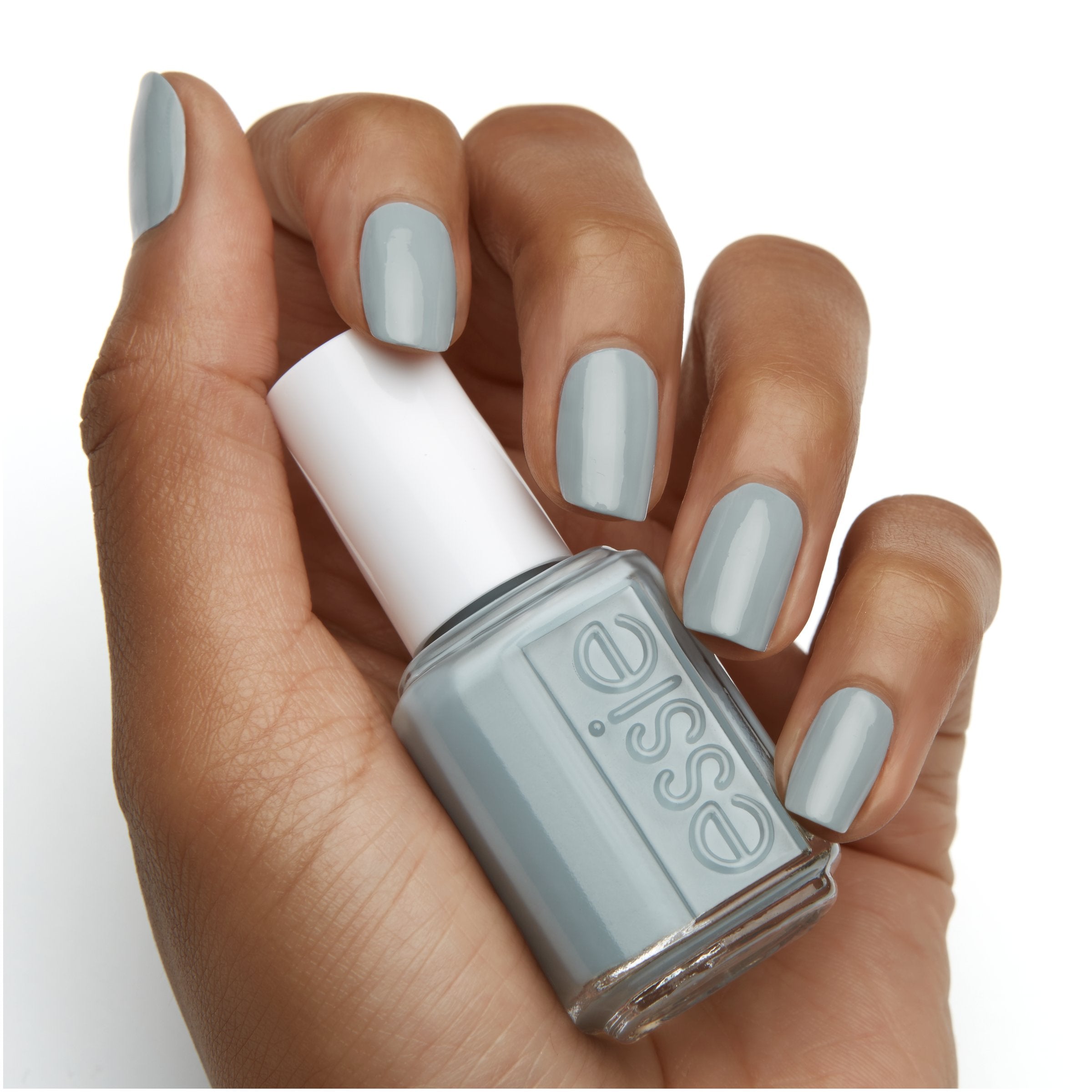 essie Mooning on hand model demonstrating wearable everyday look