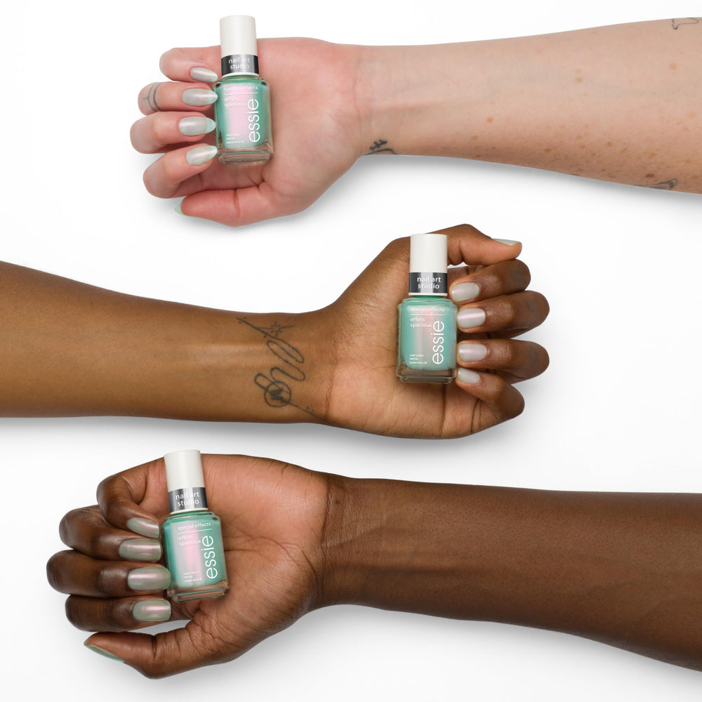 full manicure with essie Mystic Marine showing multidimensional chrome effect