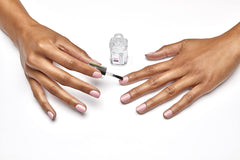 essie Speed Setter brush and bristles for smooth even application benefit
