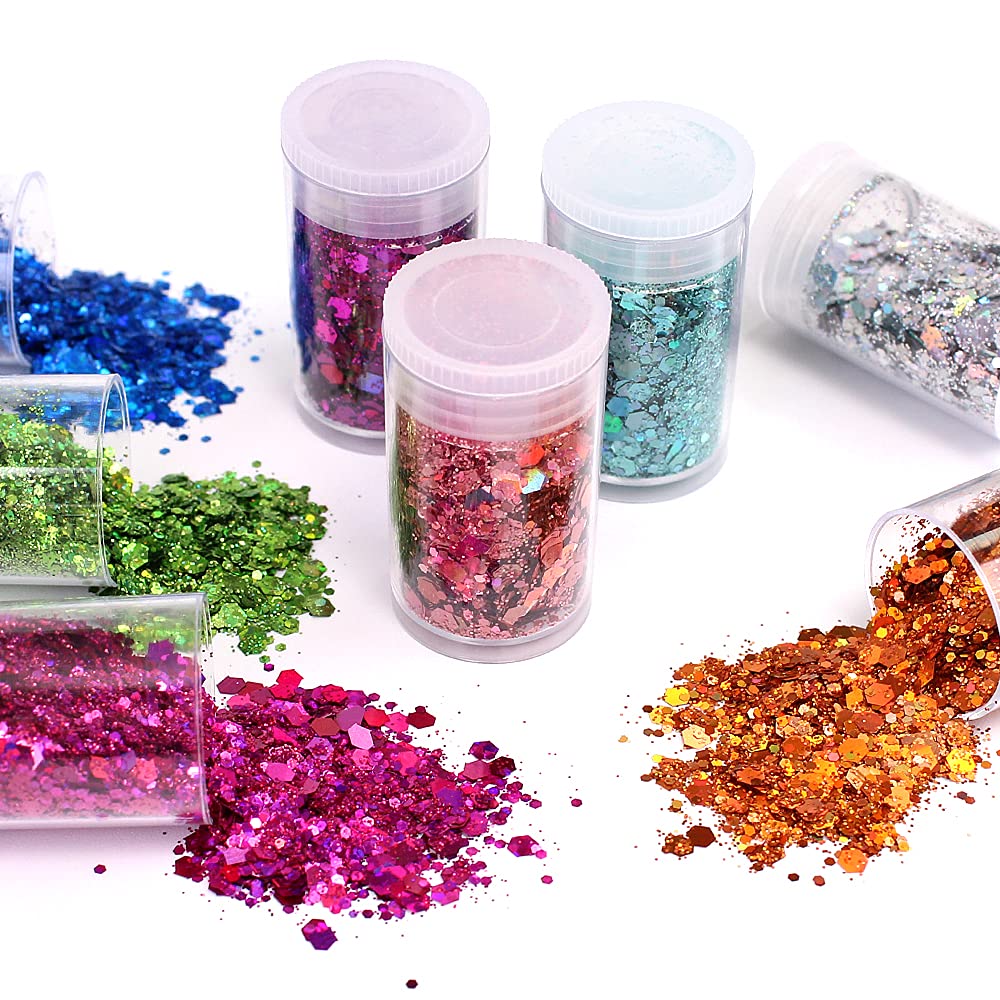 Estanoite nail art detail with encapsulated glitter for professional-looking nails