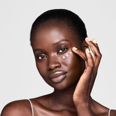 Estée Lauder DayWear close-up of gel-cream texture for quick absorption benefit