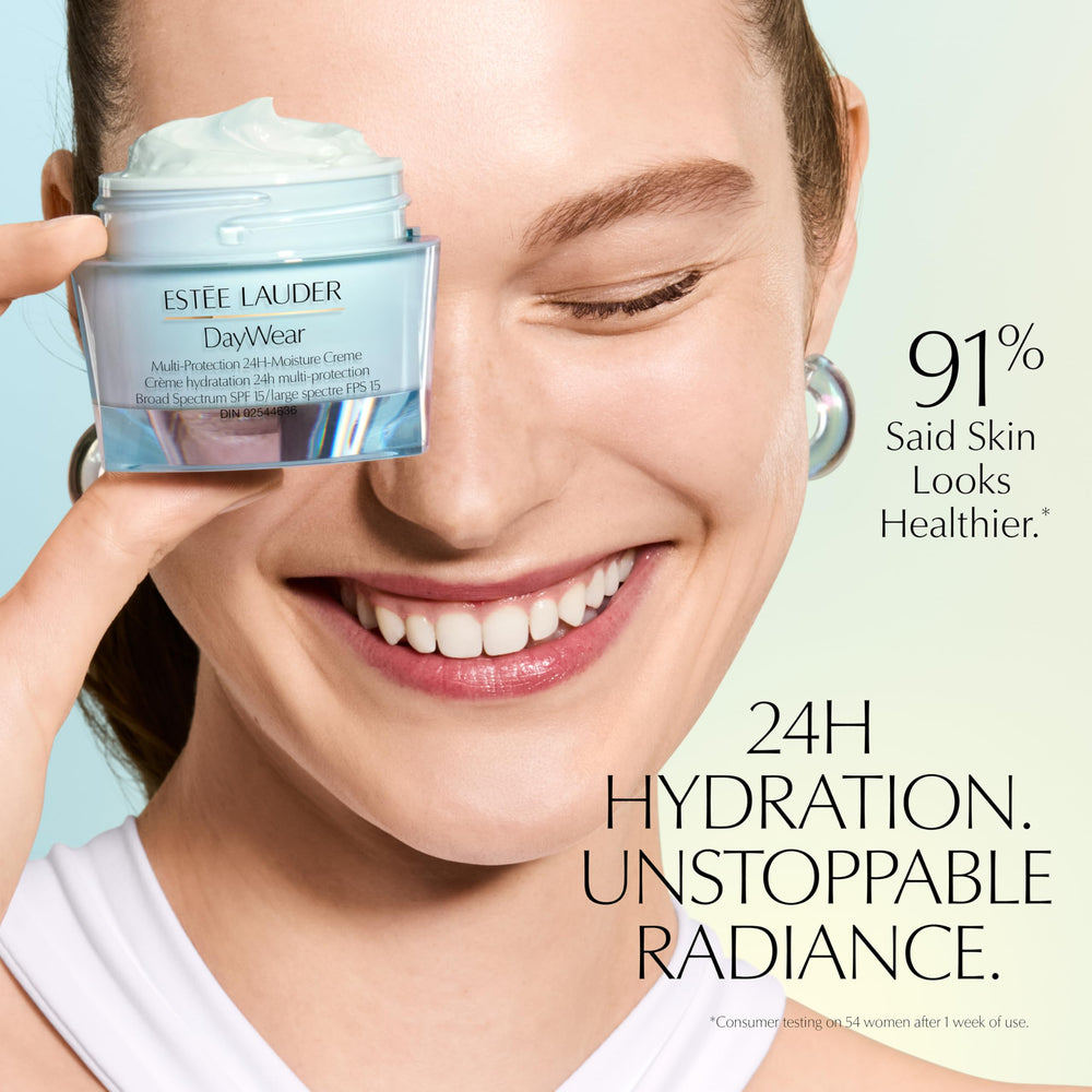 Estée Lauder cream texture close-up highlighting rich hydration