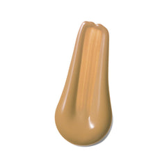 Estée Lauder close-up texture of creamy foundation showing buildable coverage and smooth blendability
