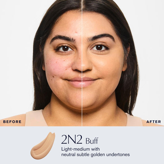 Estée Lauder foundation texture close-up demonstrating blendable, breathable formula