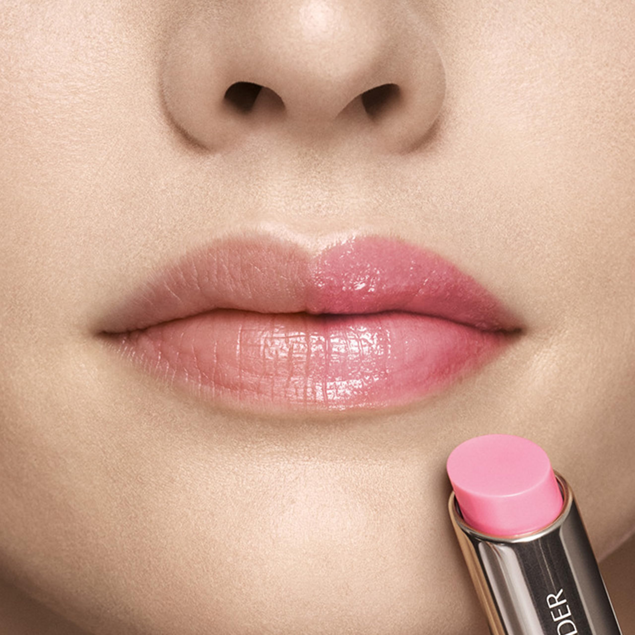 Estée Lauder close-up of hydrating balm texture showing glossy, smooth finish