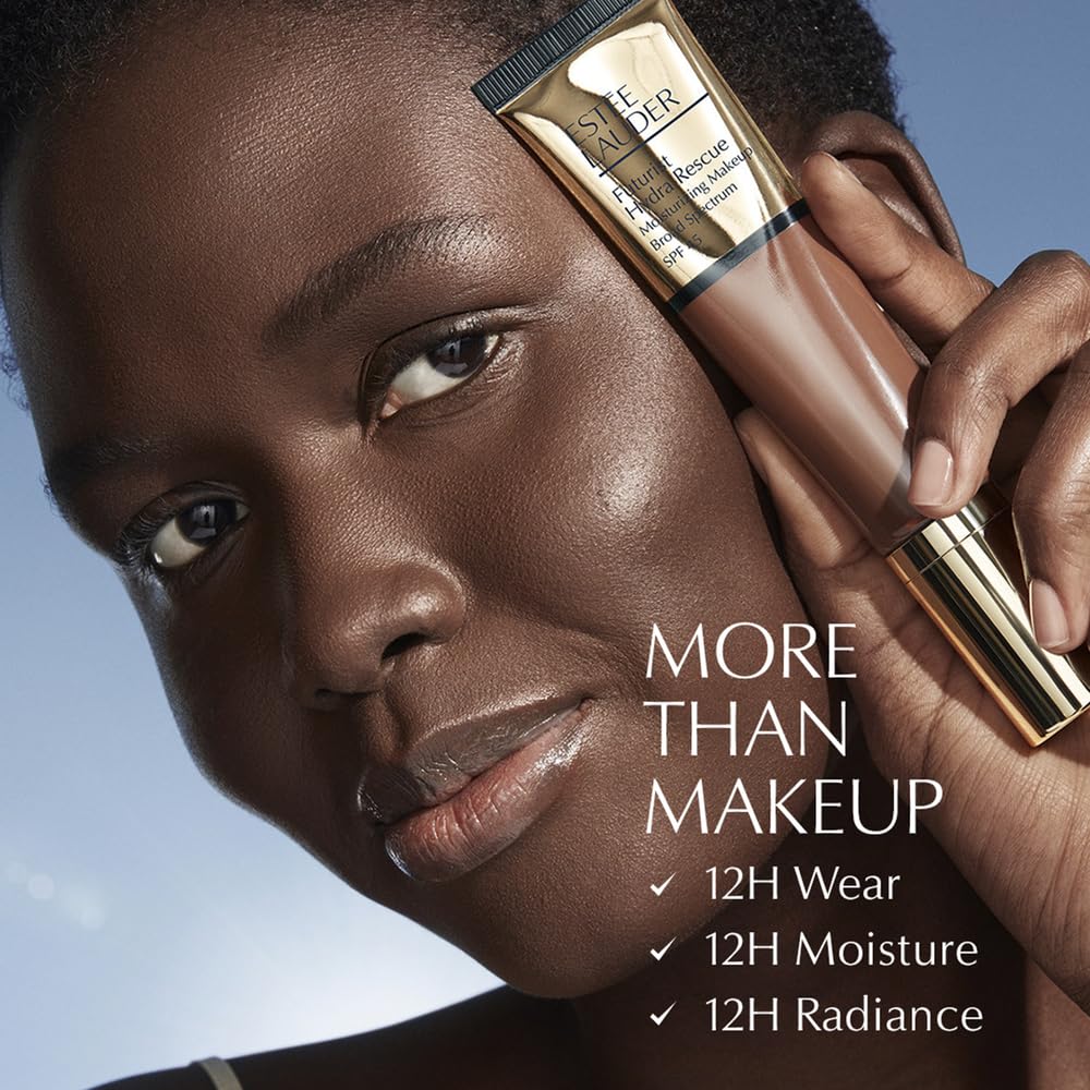 Estée Lauder lifestyle vanity application with brush showing everyday radiant makeup benefit