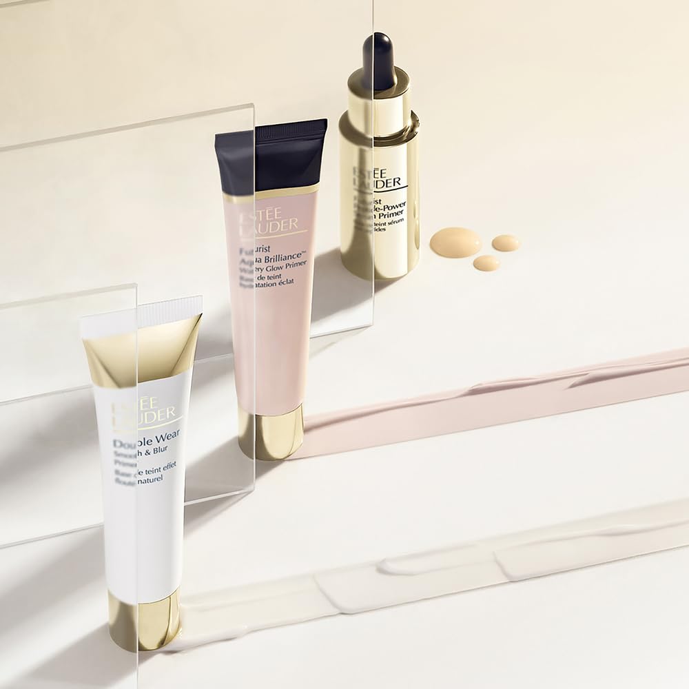 Estée Lauder 1.35 fl oz size comparison showing scale for travel and daily use