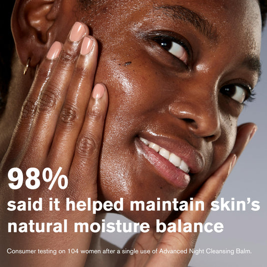 Estée Lauder close-up of balm melting into oil demonstrating silky texture benefit
