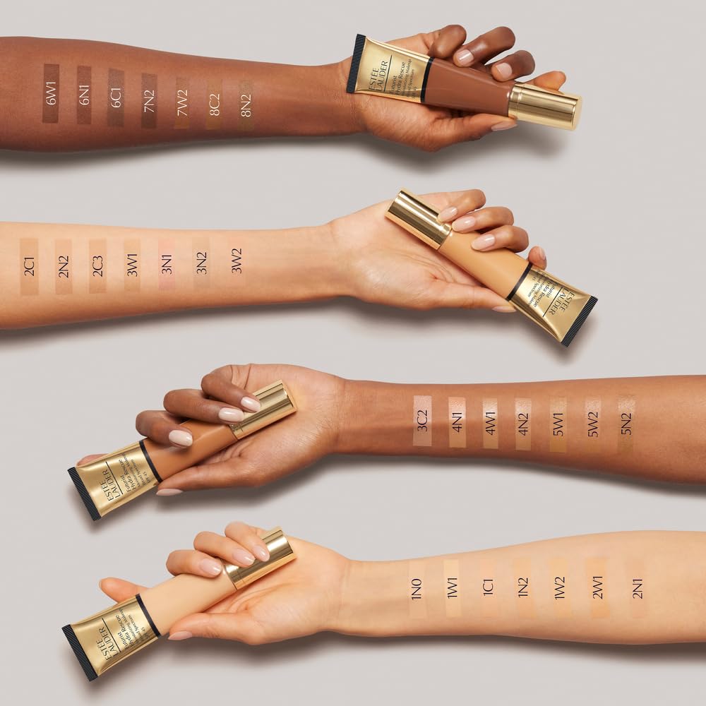 Estée Lauder shade 3C2 Pebble swatch on skin showing true color match benefit