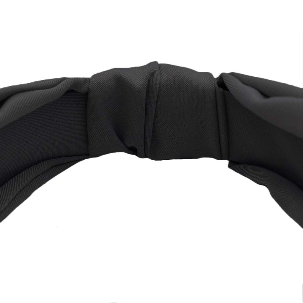 Etercycle headband worn during yoga offering sweat-resistant comfort