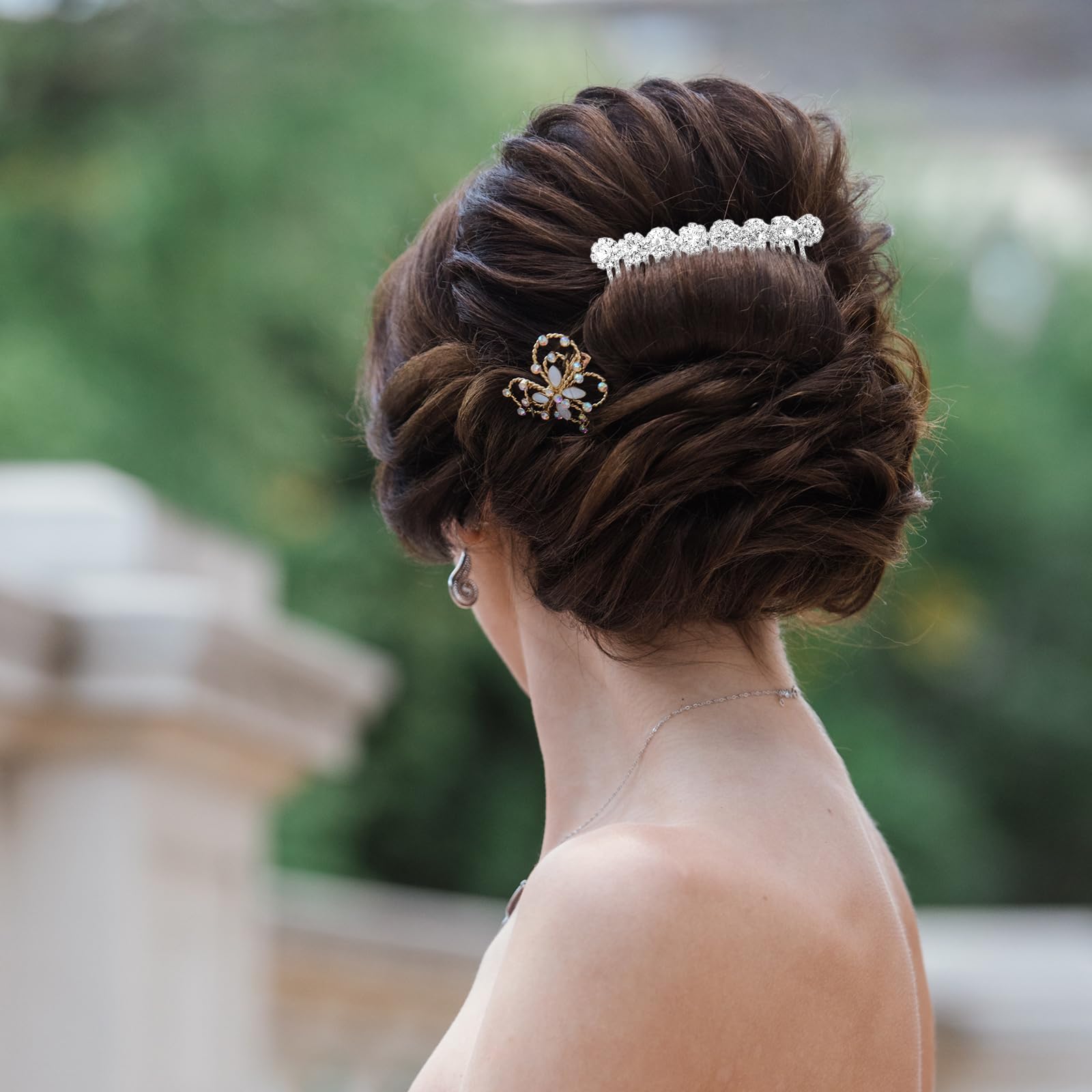 EupHHonycs side comb inserted in styled hair demonstrating secure hold and elegance