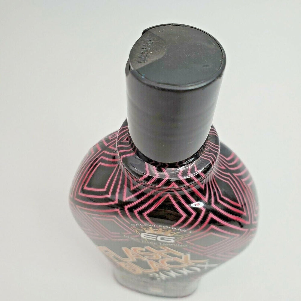 European Gold Flash Black lotion texture close-up highlighting silky, moisturizing finish