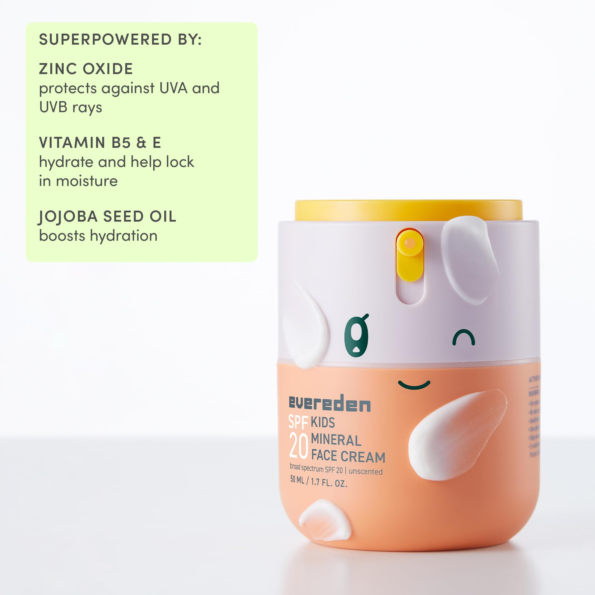 Evereden open cap and applicator detail for easy dispensing
