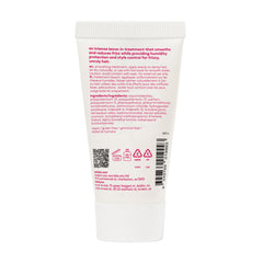EVO pump and cap detail highlighting easy dispensing and spill-free travel
