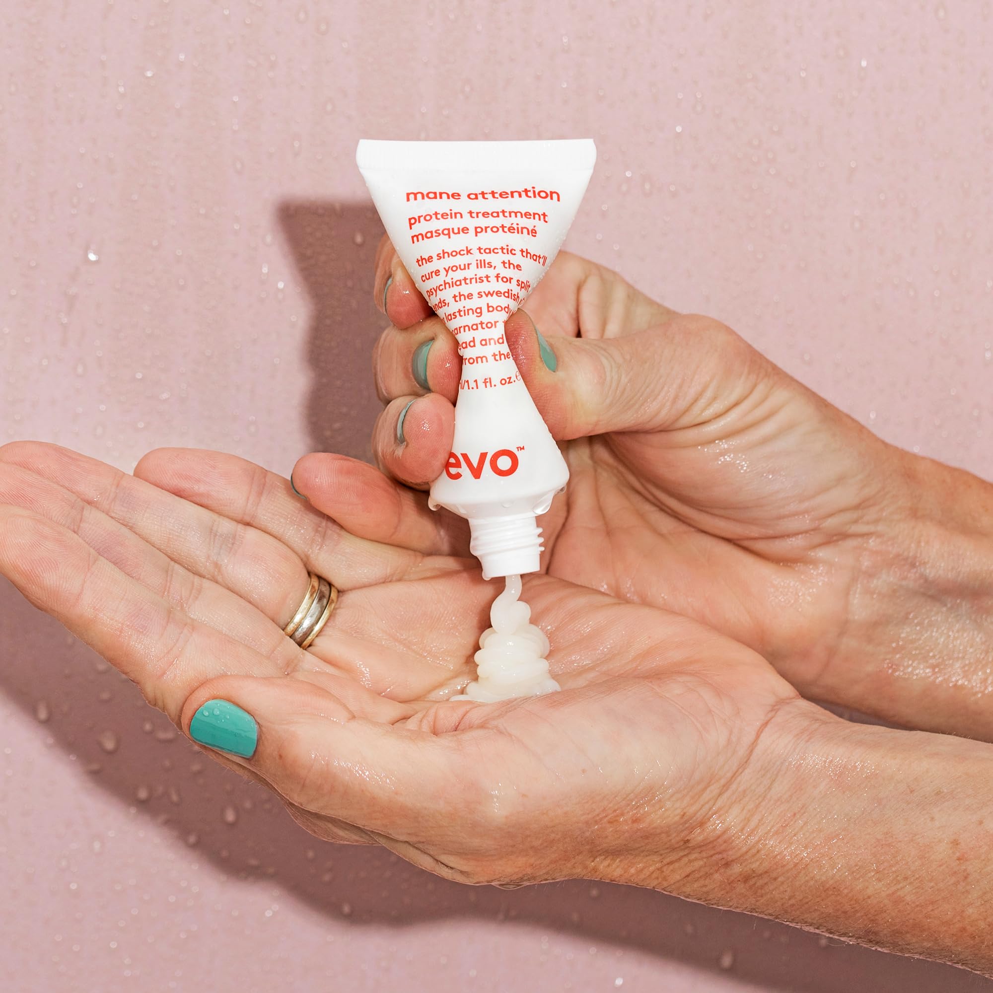 EVO cream texture swatch demonstrating a rich yet lightweight consistency for absorption