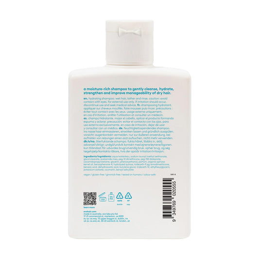 EVO bottle pump and label detail highlighting product identity and easy dispensing benefit