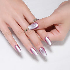 evpct close-up of cat eye stripe highlighting reflective multidimensional shimmer