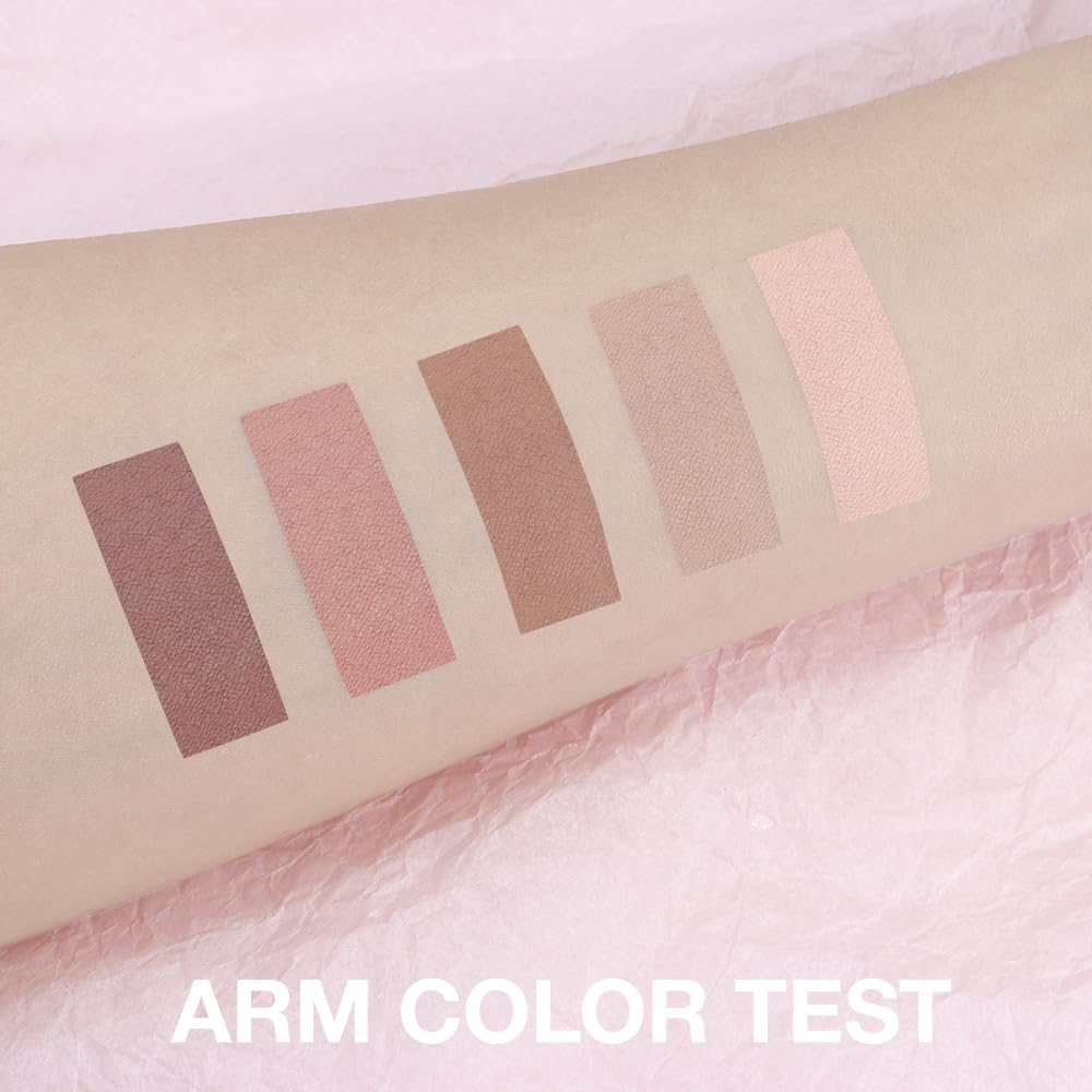evpct eye look evening smoky outer-corner depth created with palette for intensity