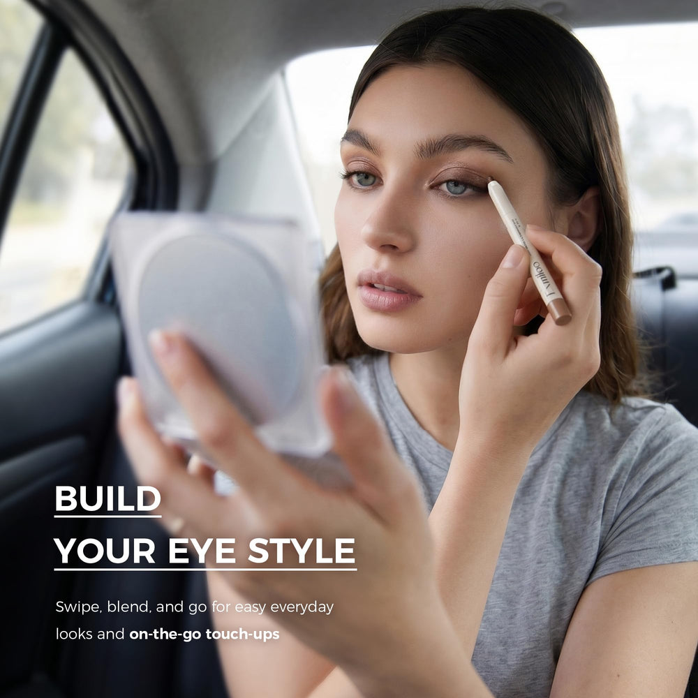 exmiloo travel makeup bag scene showing portability and on-the-go convenience