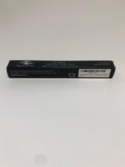 Eye Embrace application at mirror, shows quick shaping and grooming benefit