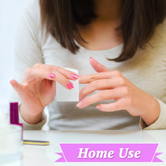 eyxformula pads applied to nails during gel-removal showing effective soak and wipe benefit