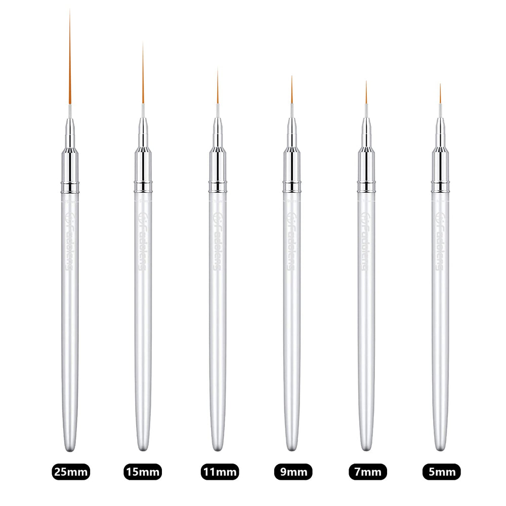 close-up of Fadoleng brush bristles highlighting fine tapered tips for precise line control