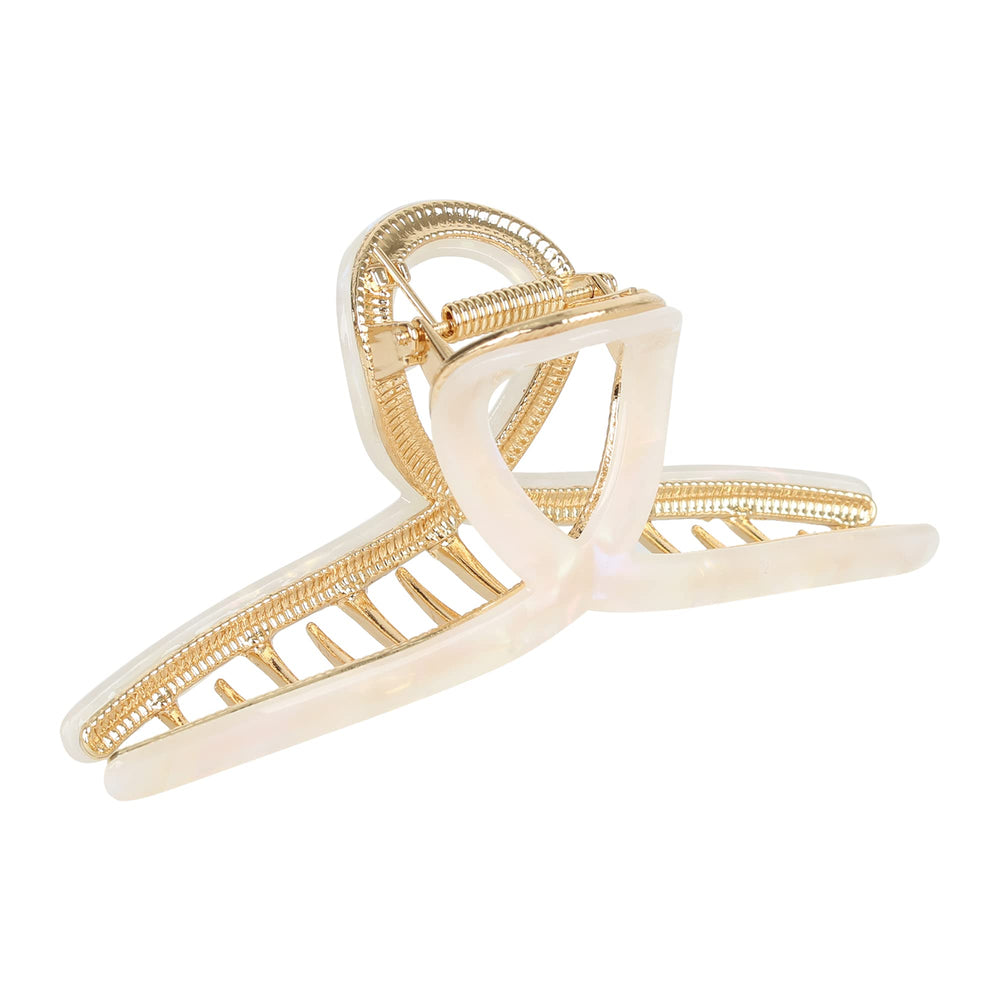 FAELBATY front view of pearly white claw showing polished look and elegant hold