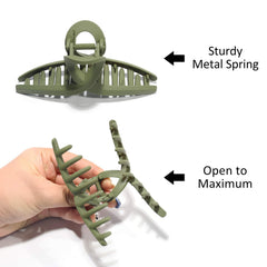 FAELBATY clip held in hand for size comparison, illustrates generous length and fit