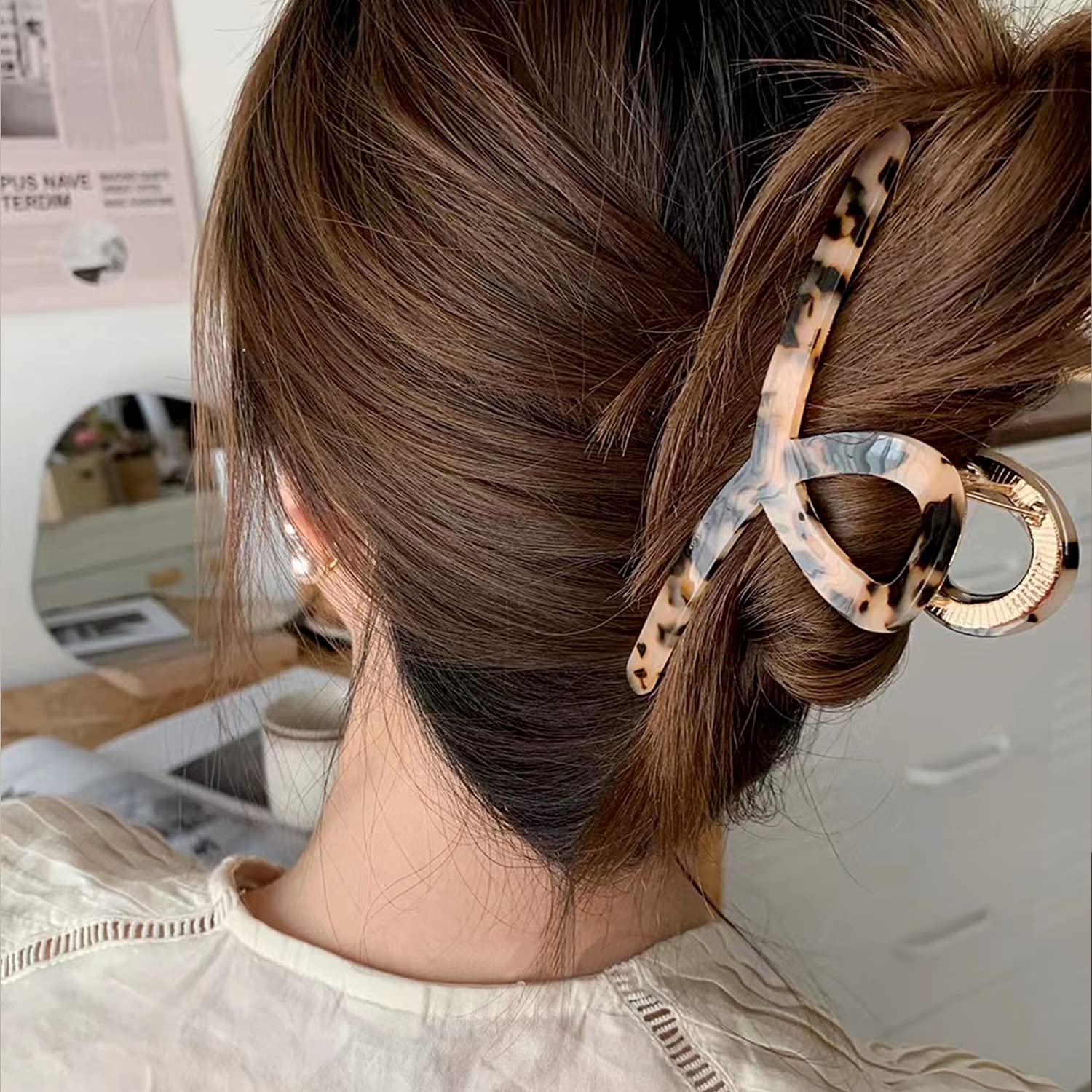 FAELBATY side profile showing butterfly silhouette for elevated look