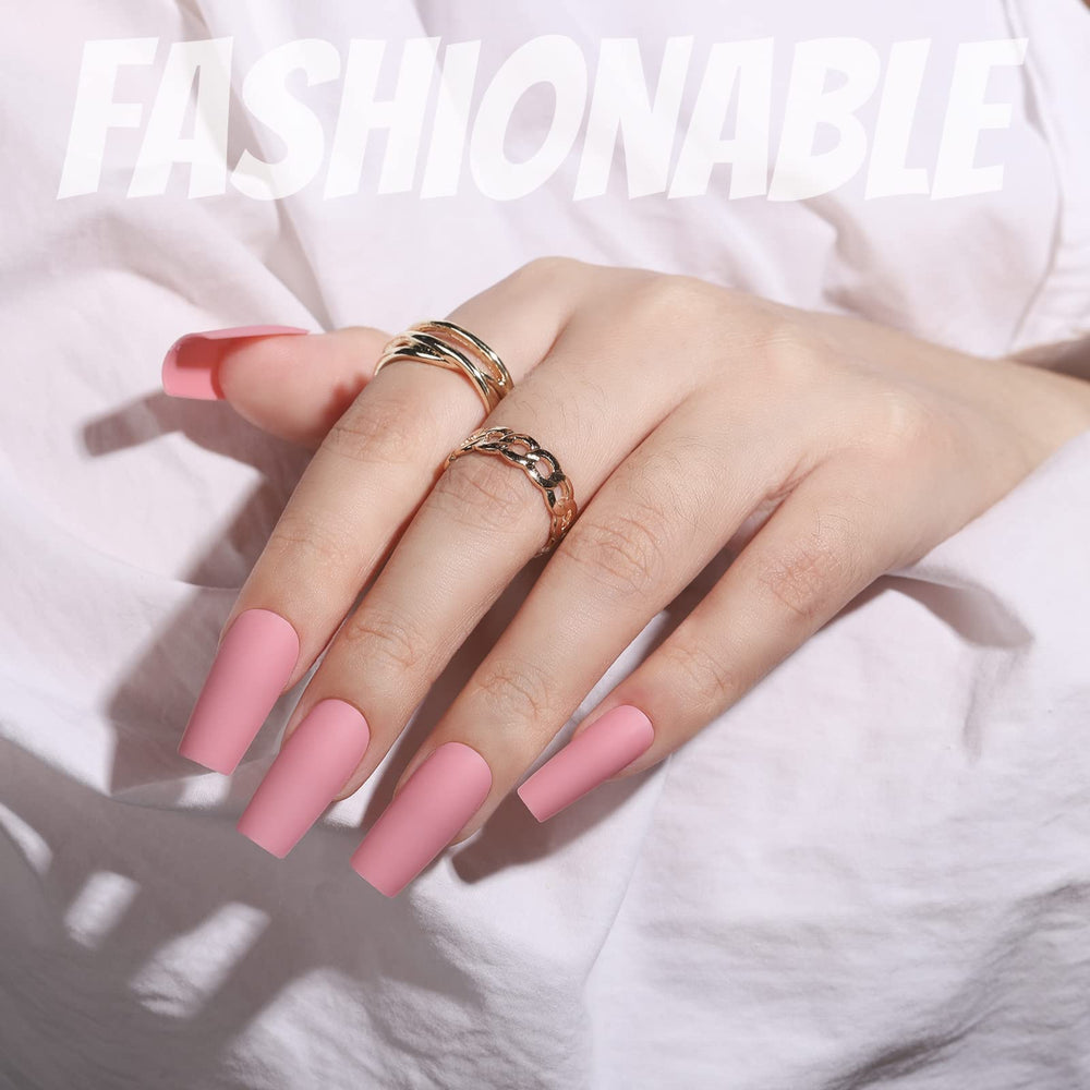 Fandamei close-up of matte nail surface showing durable texture for chip resistance