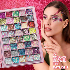 fandamei close-up of gel texture and glitter particles, smooth creamy application benefit