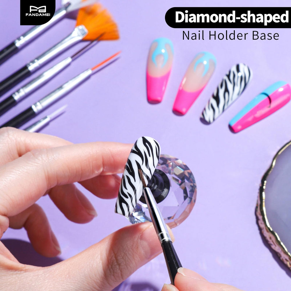 Fandamei diamond holder held in hand offering comfortable controlled painting