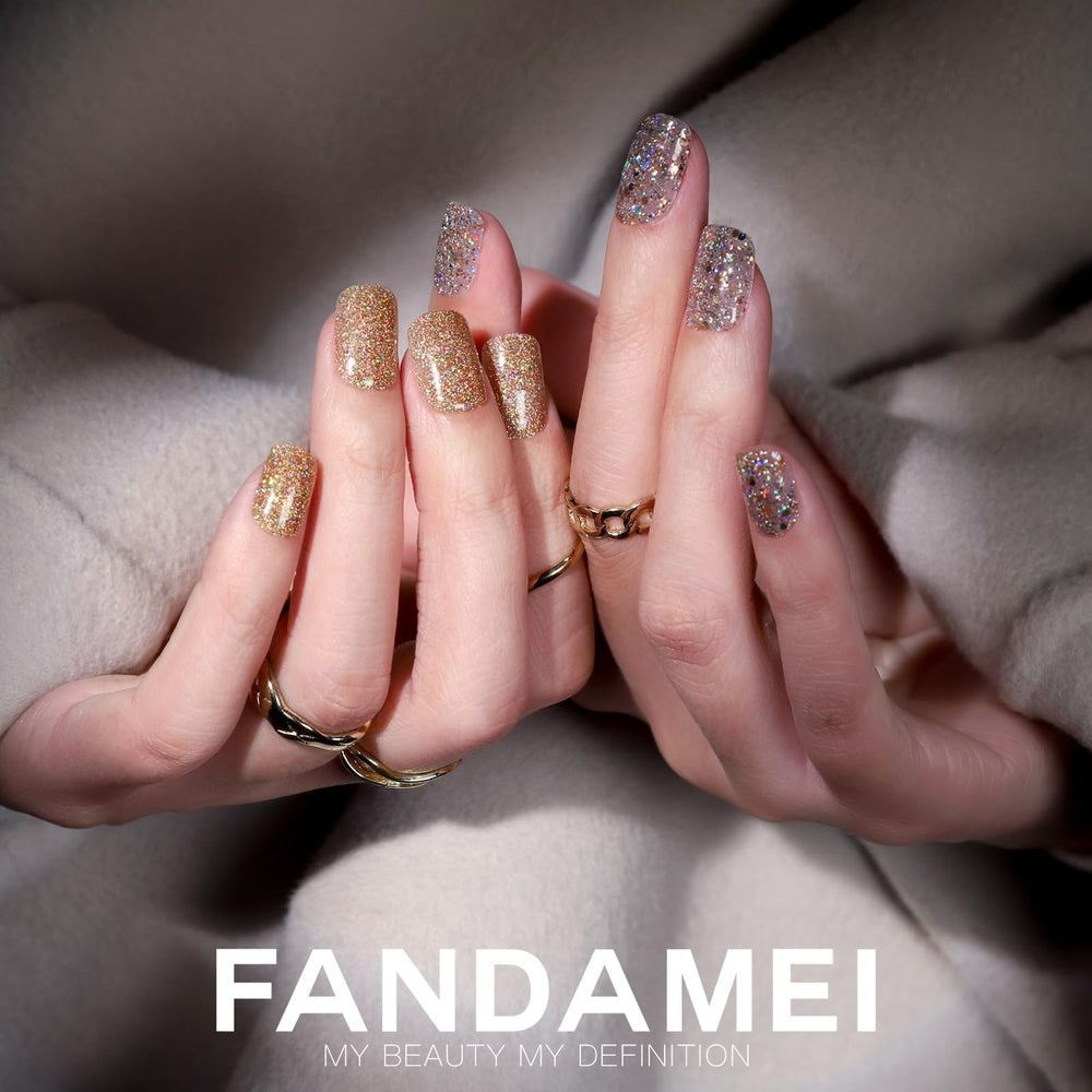 Fandamei glitter nail detail highlighting sparkle and long-lasting shine benefit