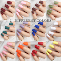 Fandamei lifestyle outfit coordination showing matte nails complementing everyday wardrobe