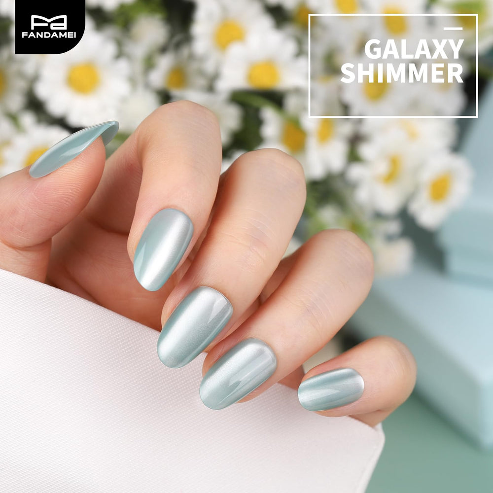 Fandamei press-on nails worn on hands demonstrating comfortable short almond shape