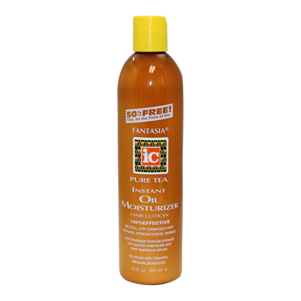 Close-up of Fantasia oil texture dispensing, demonstrating fast absorption and hydration