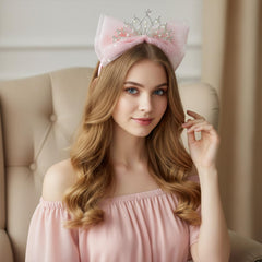 FdcLixuvol rhinestone detail sparkles for eye-catching photo-friendly shine