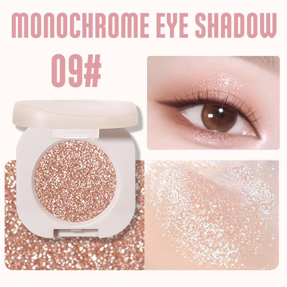 FeiCuiYun fingertip swatch on lid showing intense shimmer payoff